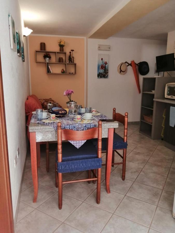 Appartamenti Le Conchiglie E Le Stelle Marine 卡拉古诺内 外观 照片